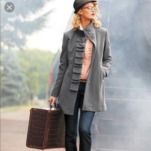 Garnet Hill ruffle front coat EUC worn once